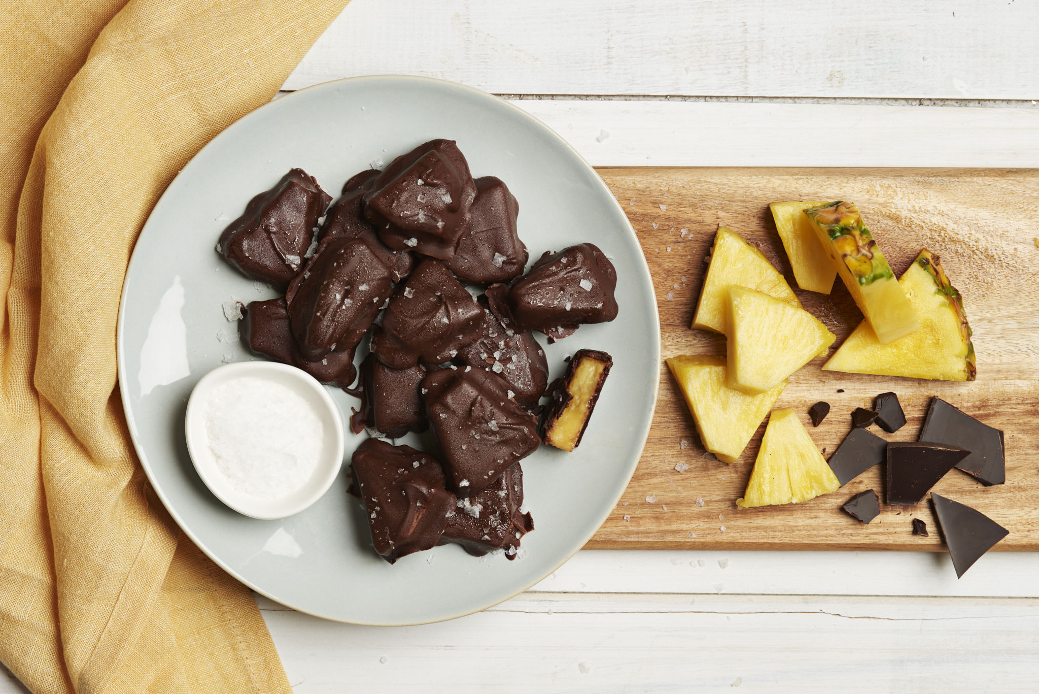 Dole NZ Fresh Pineapple Lumps